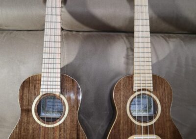 Chitarra classica con Ukulele in Noce